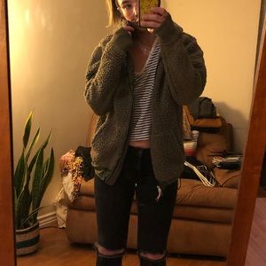 OVERSIZED POLER FLEECE WITH MATCHSTICK DETAIL